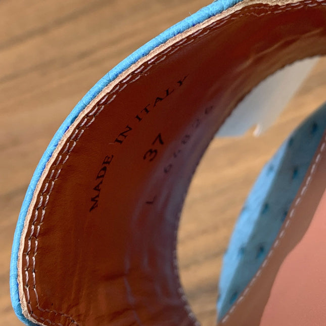 FLAT SLIPPERS IN LIGHT BLUE LAMBSKIN OSTRICH SKIN