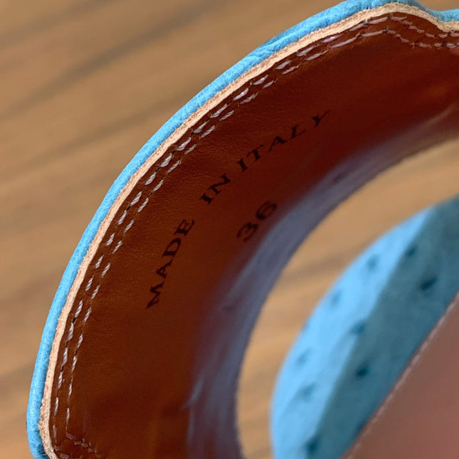 HIGH HEEL IN LIGHT BLUE LAMBSKIN OSTRICH SKIN