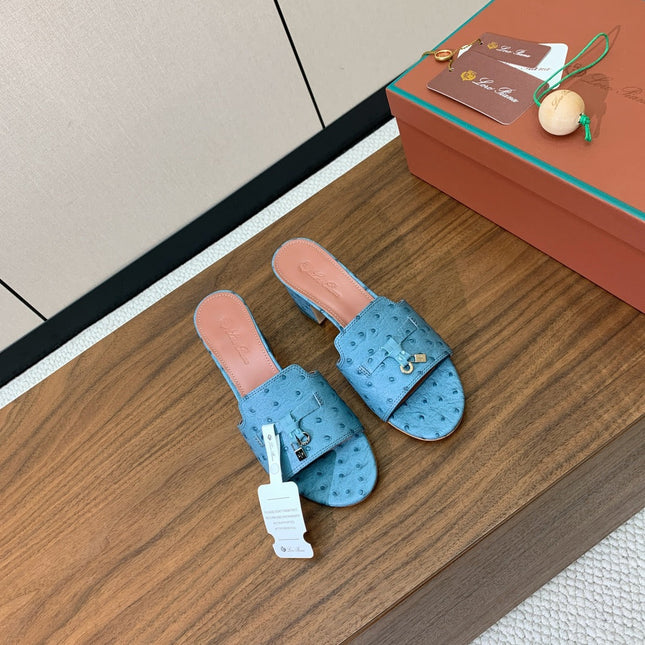 HIGH HEEL IN LIGHT BLUE LAMBSKIN OSTRICH SKIN