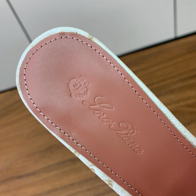 HIGH HEEL IN CREAM WHITE LAMBSKIN OSTRICH SKIN