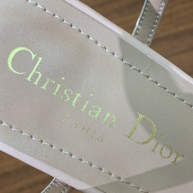 HIGH HEEL EMBROIDERED SANDAL IN LIGHT PINK CALFSKIN AND WOVEN STRAPS