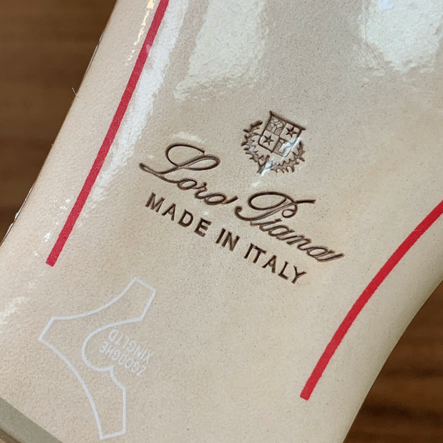 LP OSTRICH-EMBOSSED FLAT SANDALS 25S IN WHITE LAMBSKIN