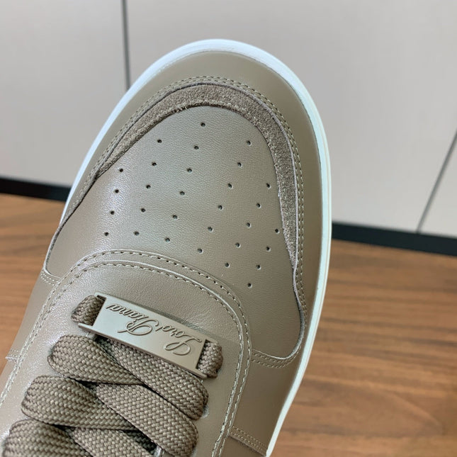 LP SNEAKERS IN STONE BROWN CALFSKIN WHITE SOLE