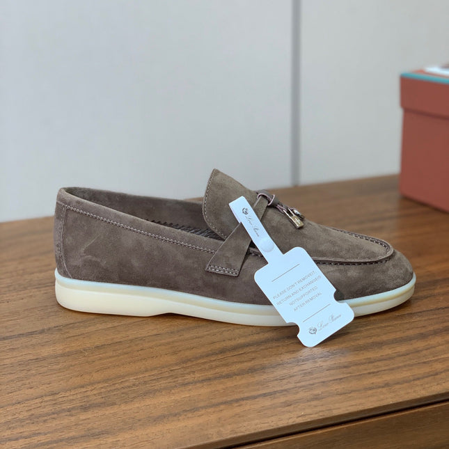 LP LOAFERS 25S IN ASH BROWN CASHMERE WITH SILVER HARDWARE
