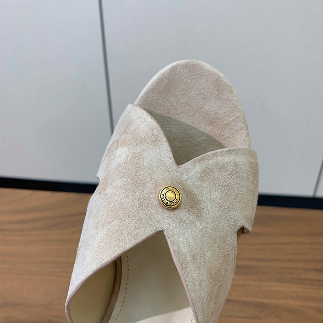 FLAT SLIPPERS IN LIGHT PINK SUEDE