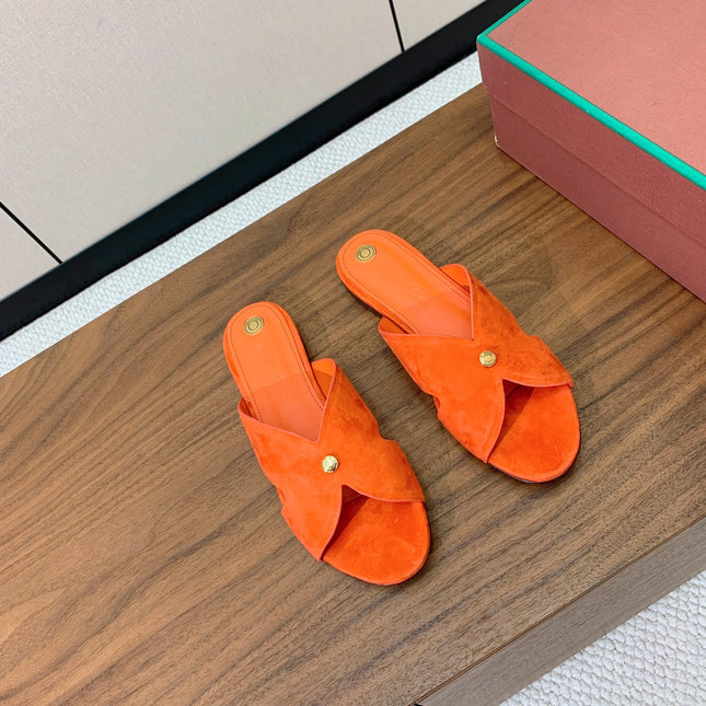 FLAT SLIPPERS IN ORANGE SUEDE