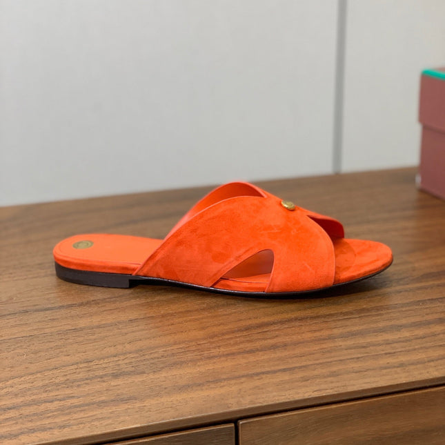 FLAT SLIPPERS IN ORANGE SUEDE