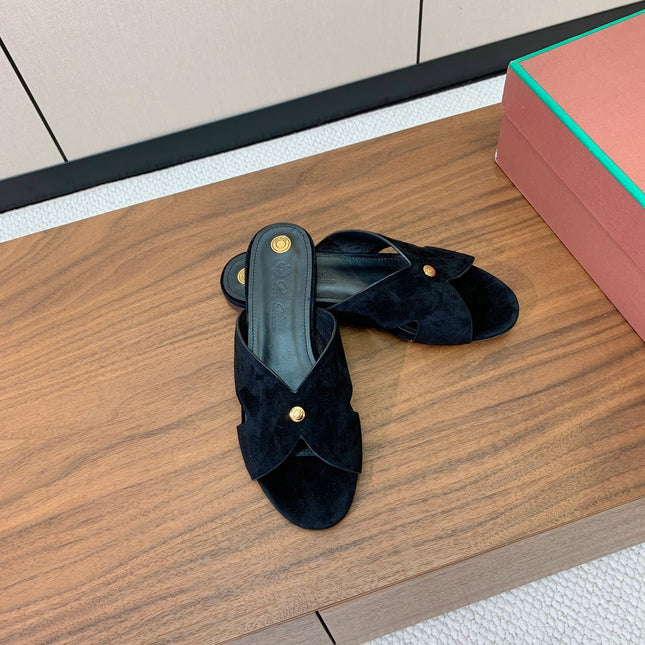 FLAT SLIPPERS IN BLACK SUEDE