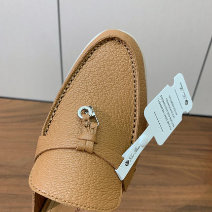 LP FLAT MULES 25S IN BROWN LAMBSKIN WITH SILVER HARDWARE