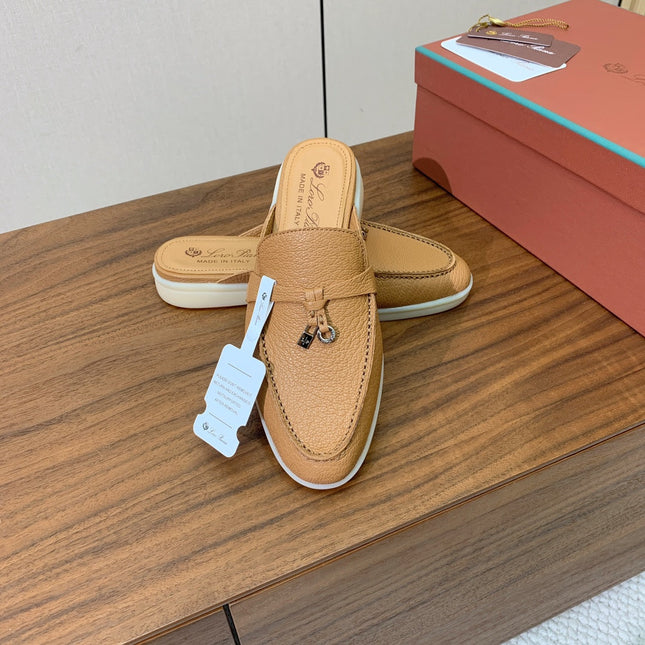 LP FLAT MULES 25S IN BROWN LAMBSKIN WITH SILVER HARDWARE