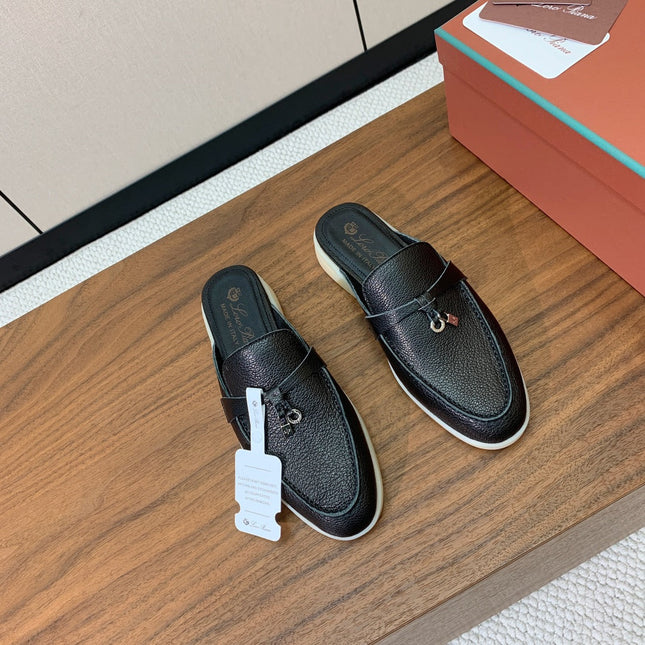 LP FLAT MULES 25S IN BLACK LAMBSKIN WITH SILVER HARDWARE