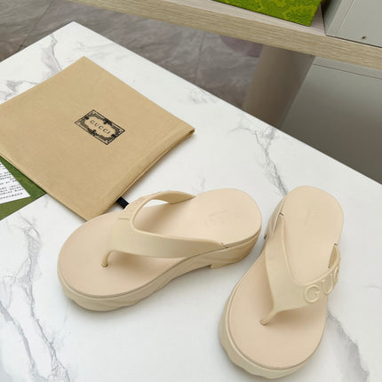 THONG PLATFORM IN BEIGE CREAM IMPORTED TPU