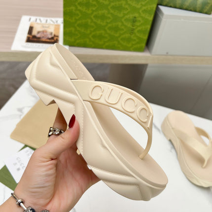 THONG PLATFORM IN BEIGE CREAM IMPORTED TPU