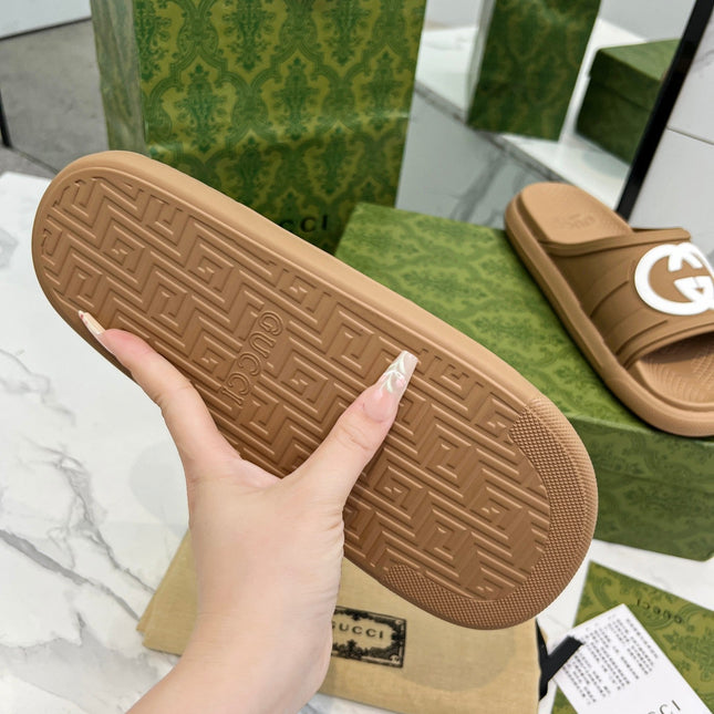 PLATFORM SLIPPERS IN PEANUT BROWN IMPORTED TPU