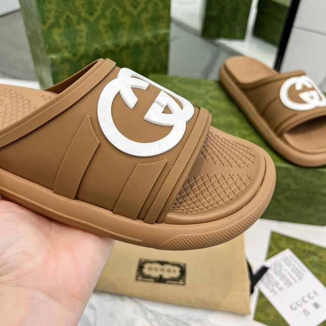 PLATFORM SLIPPERS IN PEANUT BROWN IMPORTED TPU