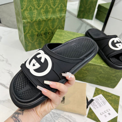 PLATFORM SLIPPERS IN BLACK IMPORTED TPU