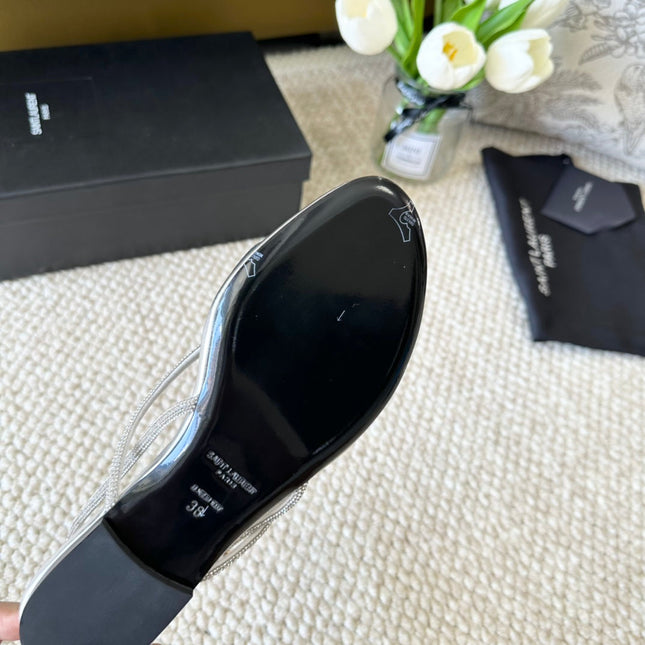 SL CRYSTAL FLAT SANDALS SILVER CALFSKIN