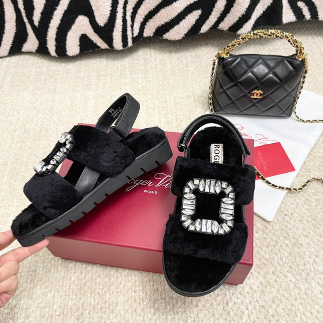 VIV' WINTER FUR STRASS BUCKLE SANDALS IN BLACK SHEEPSKIN