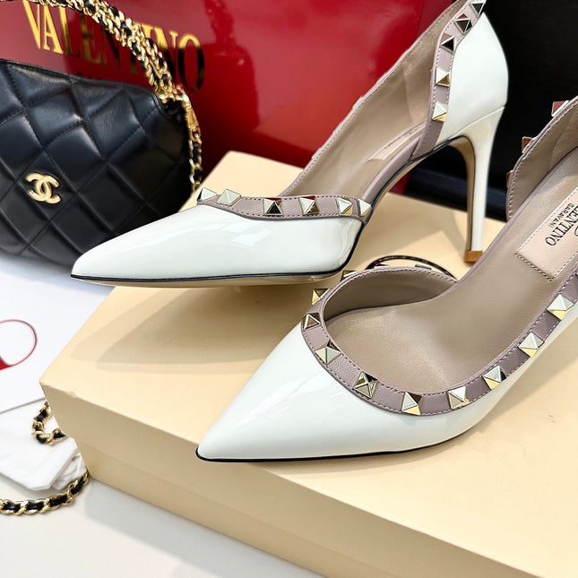 VLTN ROCKSTUD HEELS 25S 85 MM IN WHITE GLOSSY LEATHER