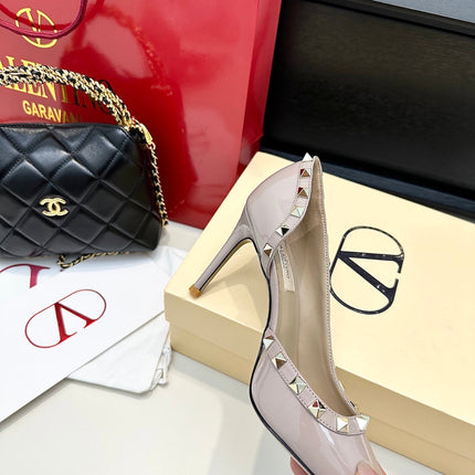 VLTN ROCKSTUD HEELS 25S 85 MM IN SOFT LILAC BEIGE GLOSSY LEATHER
