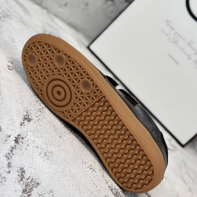 RETRO SNEAKERS WITH RIPTAPE STRAPS IN BLACK LAMBSKIN KNITTED PATTERN