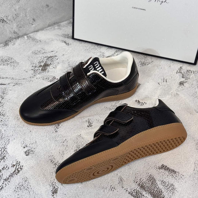 RETRO SNEAKERS WITH RIPTAPE STRAPS IN BLACK LAMBSKIN KNITTED PATTERN