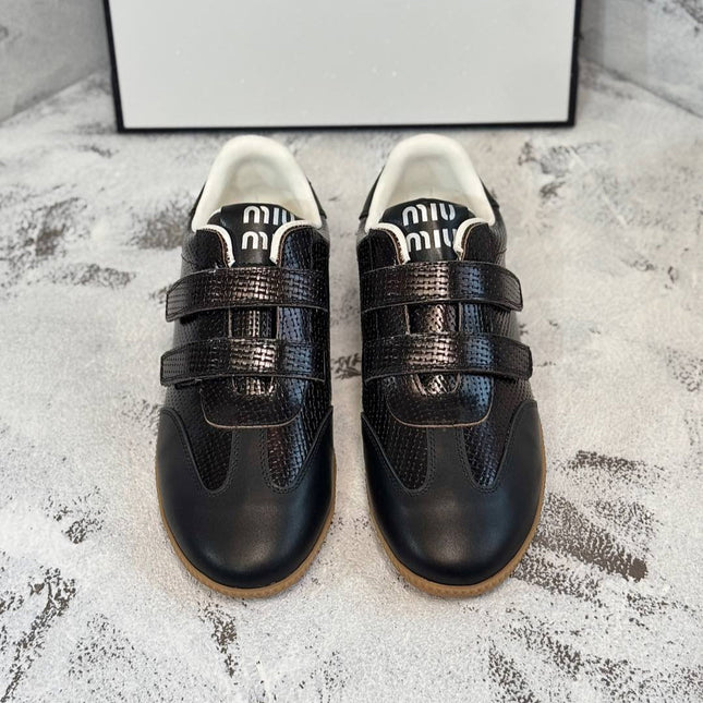 RETRO SNEAKERS WITH RIPTAPE STRAPS IN BLACK LAMBSKIN KNITTED PATTERN