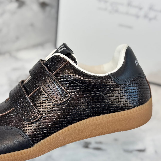 RETRO SNEAKERS WITH RIPTAPE STRAPS IN BLACK LAMBSKIN KNITTED PATTERN