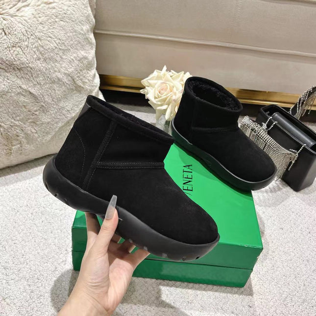 SNAP MINI ANKLE BOOTS IN BLACK SUEDE AND SHEARLING LINING
