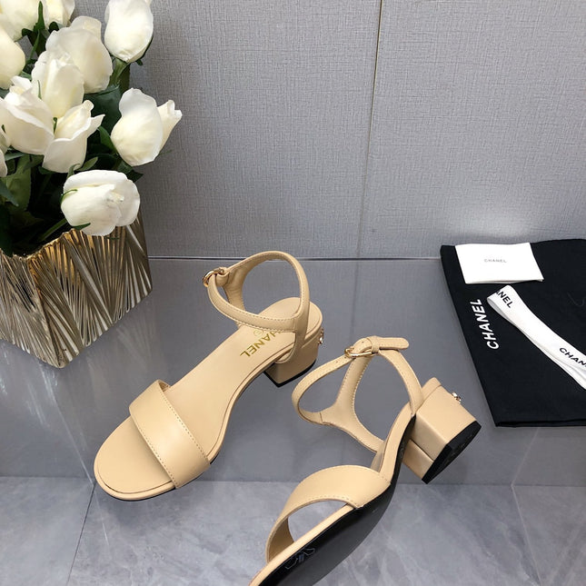 BLOCK HEEL 5 CM SANDAL IN SAND BROWN LAMBSKIN