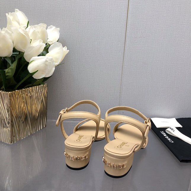 BLOCK HEEL 5 CM SANDAL IN SAND BROWN LAMBSKIN