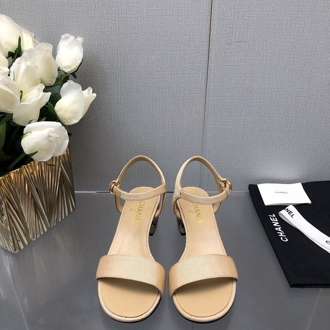 BLOCK HEEL WITH CRYSTAL 5 CM SANDAL IN SAND BROWN FABRIC
