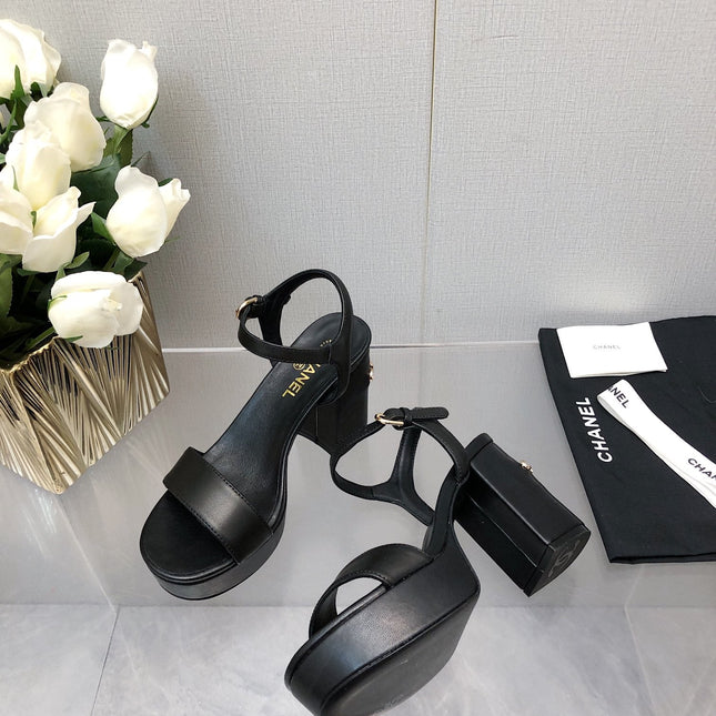 BLOCK HEEL 9 CM SANDAL IN BLACK LAMBSKIN