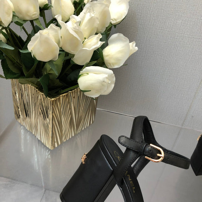 BLOCK HEEL 9 CM SANDAL IN BLACK LAMBSKIN