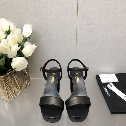BLOCK HEEL 9 CM SANDAL IN BLACK LAMBSKIN