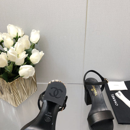 BLOCK HEEL 9 CM SANDAL IN BLACK LAMBSKIN