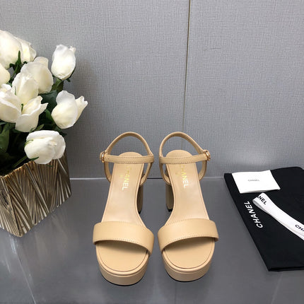 BLOCK HEEL 9 CM SANDAL IN SAND BROWN LAMBSKIN