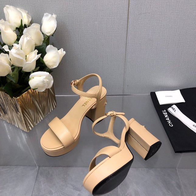 BLOCK HEEL 9 CM SANDAL IN SAND BROWN LAMBSKIN