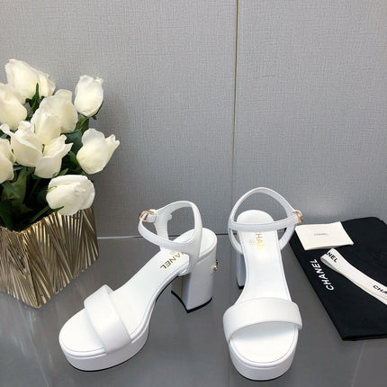BLOCK HEEL 9 CM SANDAL IN WHITE LAMBSKIN