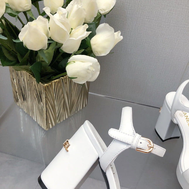 BLOCK HEEL 9 CM SANDAL IN WHITE LAMBSKIN