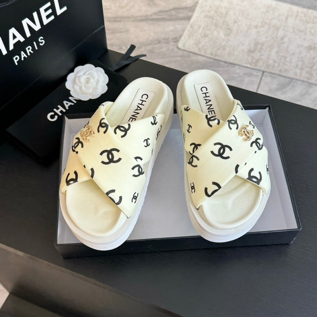 Cross Straps Mule Sandals Lambskin Beige Cream