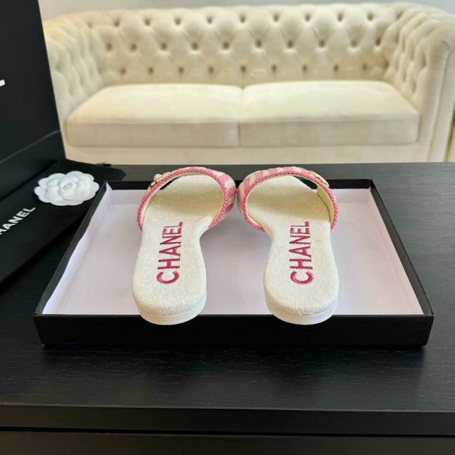 Double C Sheepskins Knit Slippers White Pink