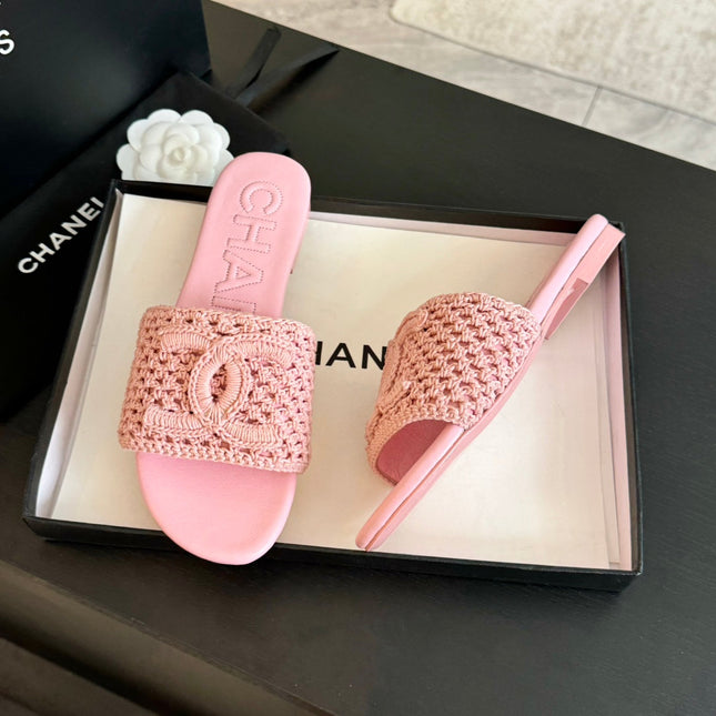 Slippers Light Pink Lambskin