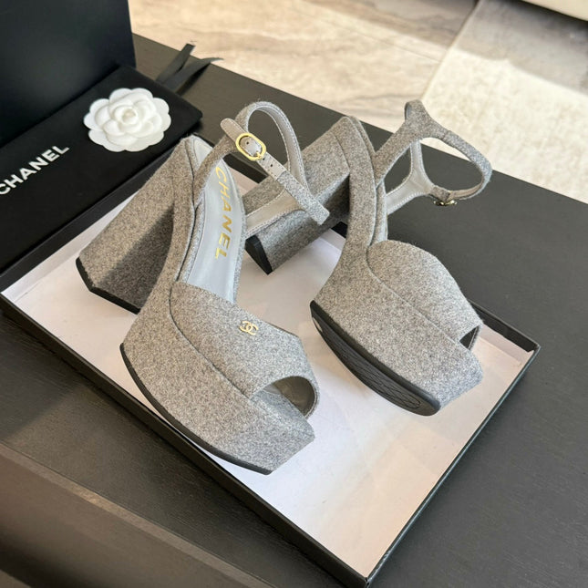HIGH HEEL PLATFORM SANDALS IN DOVE GRAY SUEDE