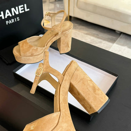 HIGH HEEL PLATFORM SANDALS IN SAND YELLOW SUEDE