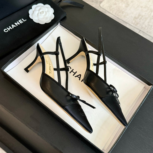 SLINGBACK WITH BOW IN BLACK LAMBSKIN