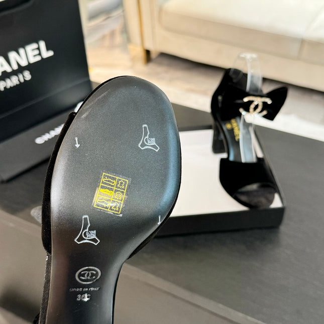 HIGH SANDAL OPEN TOE IN BLACK VELVET