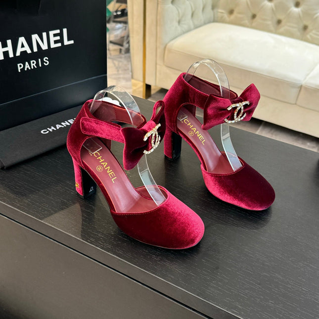 HIGH MARRY JANE IN CHERRY RED VELVET