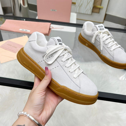 ECRU SNEAKERS IN LIGHT GREY SUEDE