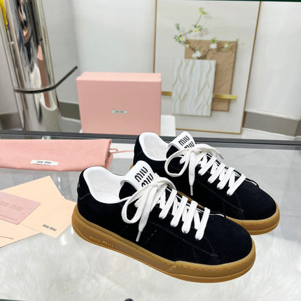 ECRU SNEAKERS IN BLACK SUEDE